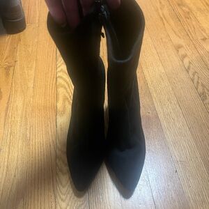 Elegant Black Women's Boots
